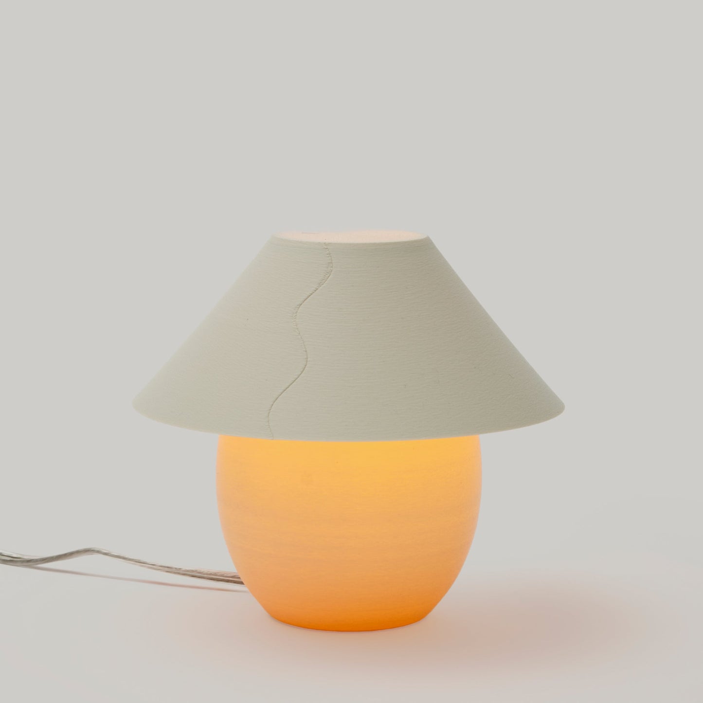 Scoop Lamp